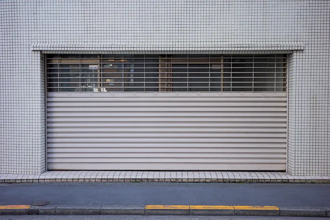 Modelo porta Londrina